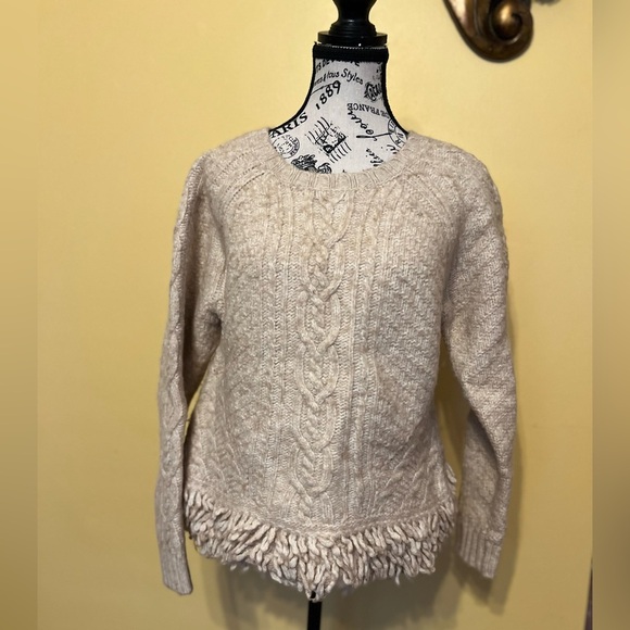 Banana Republic Light Beige Cable Knit Sweater Sz XL - Picture 4 of 10